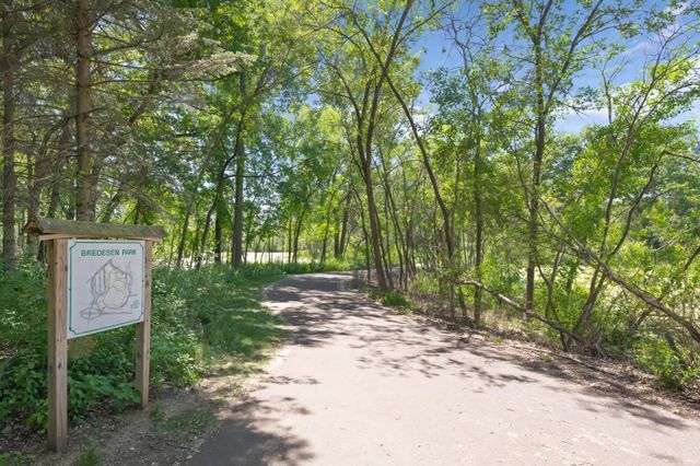 6460 Ivy Way, Edina, MN 55436