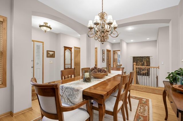 6460 Ivy Way, Edina, MN 55436