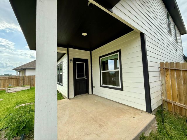 11707 Eclipse Drive, Willis, TX 77318