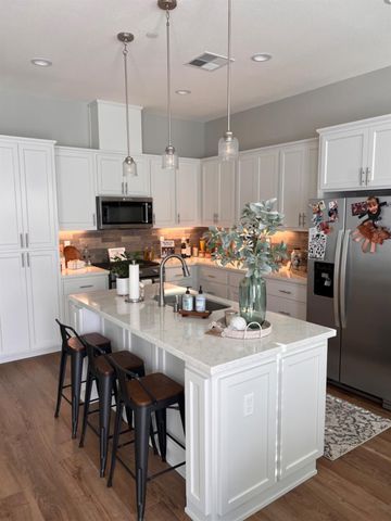 1012 Longview Drive, Oakdale, CA 95361