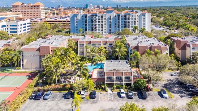 9301 SW 92nd Ave A214, Miami, FL 33176