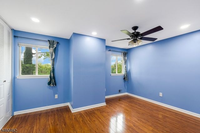 32 Chelsea Way, Bridgewater Twp., NJ 08807
