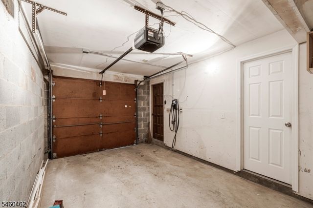 32 Chelsea Way, Bridgewater Twp., NJ 08807