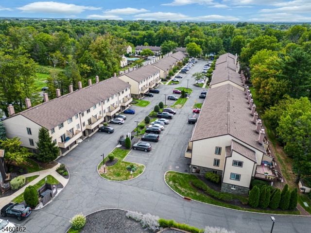 32 Chelsea Way, Bridgewater Twp., NJ 08807