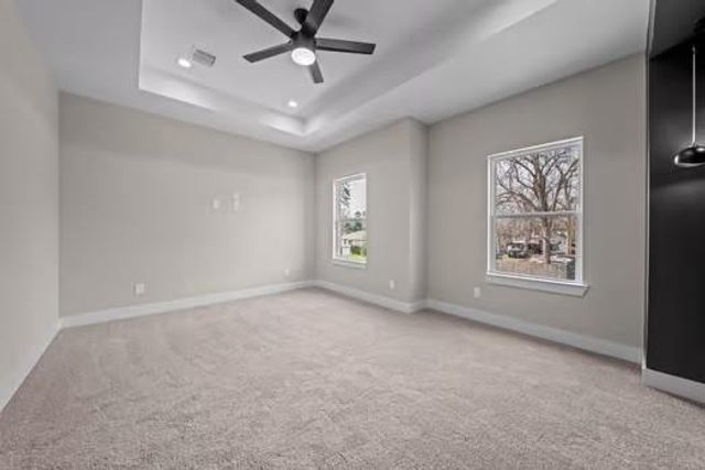 415 Neyland Street, Houston, TX 77022