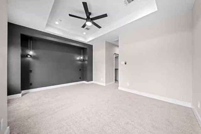 415 Neyland Street, Houston, TX 77022