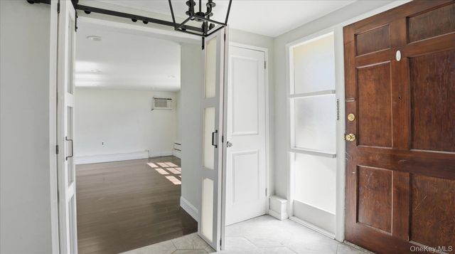 199 N Delaware Avenue, Massapequa, NY 11758