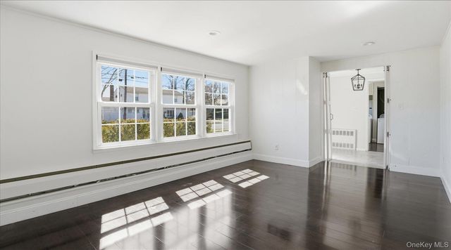 199 N Delaware Avenue, Massapequa, NY 11758