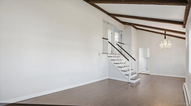 199 N Delaware Avenue, Massapequa, NY 11758