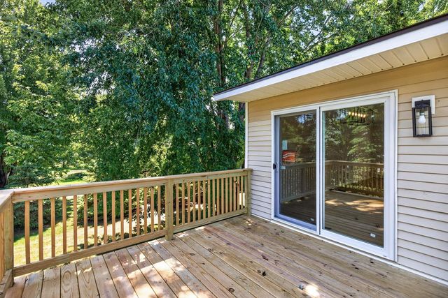 17550 Illinois Court, Lakeville, MN 55044
