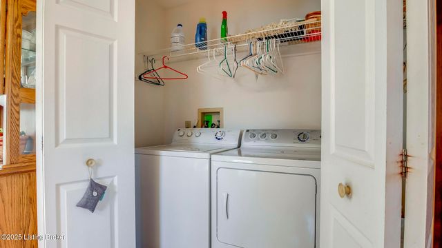 34 Normandy Heights Rd, Taylorsville, KY 40071