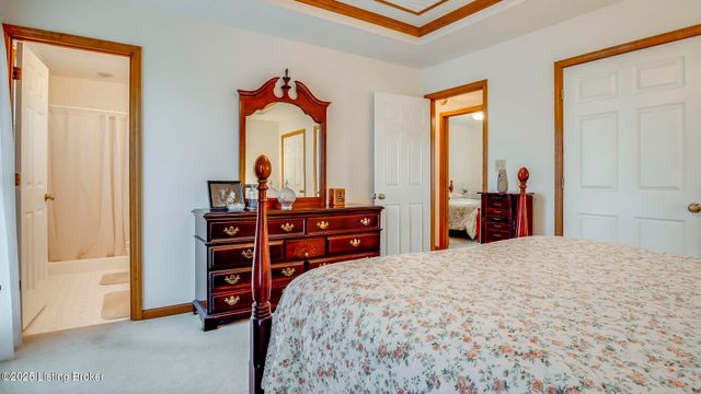 34 Normandy Heights Rd, Taylorsville, KY 40071