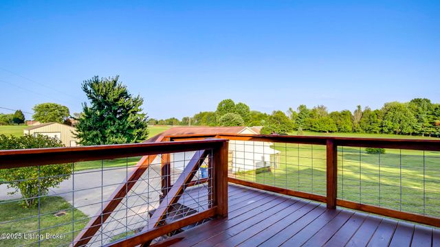 34 Normandy Heights Rd, Taylorsville, KY 40071