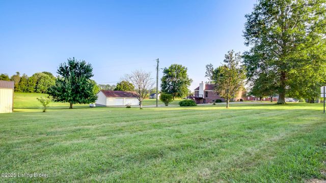 34 Normandy Heights Rd, Taylorsville, KY 40071