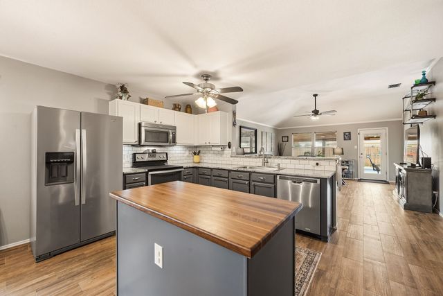 1416 Wenatchee Drive, Krum, TX 76249