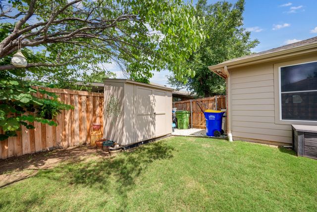 1416 Wenatchee Drive, Krum, TX 76249