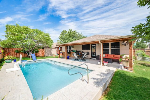 1416 Wenatchee Drive, Krum, TX 76249
