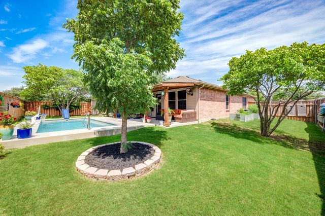 1416 Wenatchee Drive, Krum, TX 76249