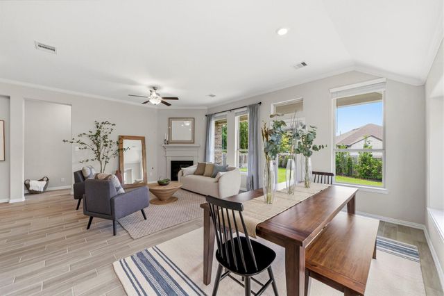 324 Cadela Drive, Montgomery, TX 77316