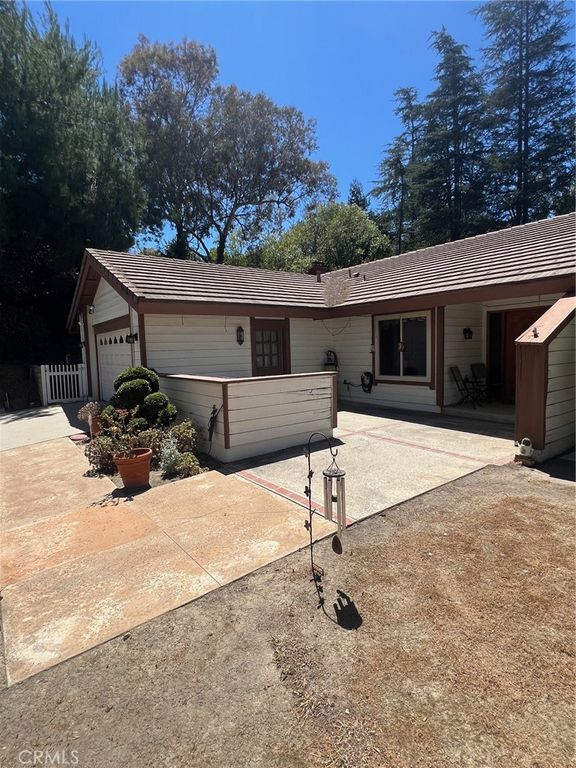 Image 1 of property listing at 1879 Marian, Thousand Oaks, CA 91360