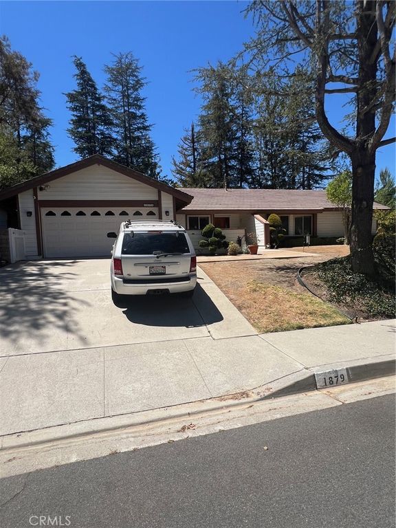 Image 2 of property listing at 1879 Marian, Thousand Oaks, CA 91360