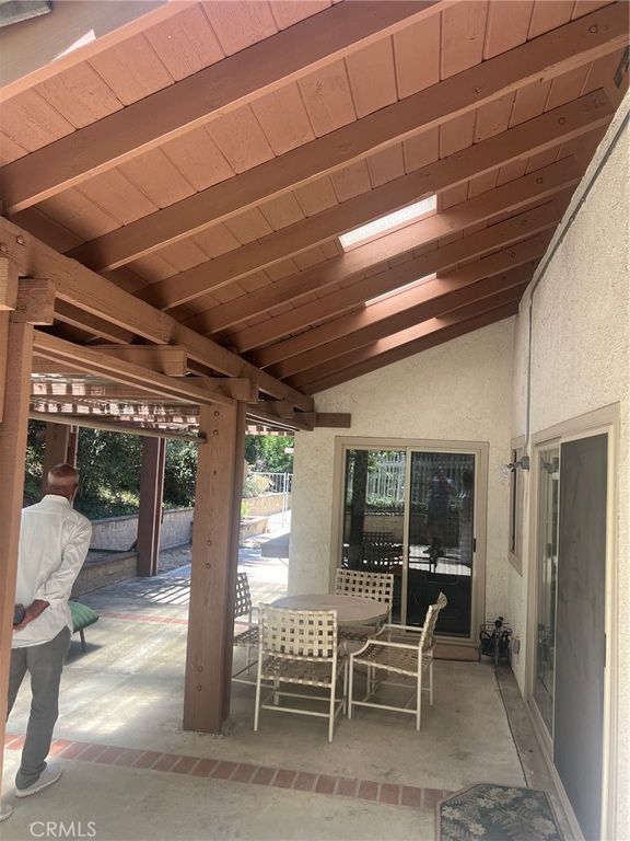 Image 7 of property listing at 1879 Marian, Thousand Oaks, CA 91360
