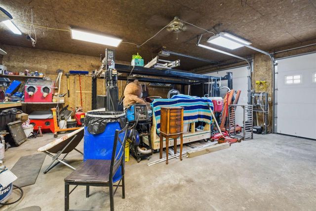 1928 S LAWE STREET, Appleton, WI 54915