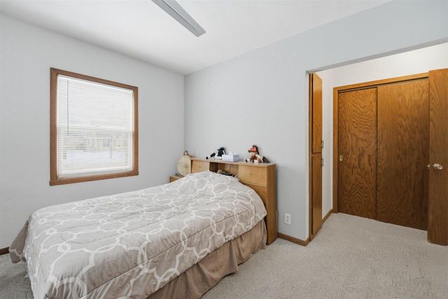 1928 S LAWE STREET, Appleton, WI 54915