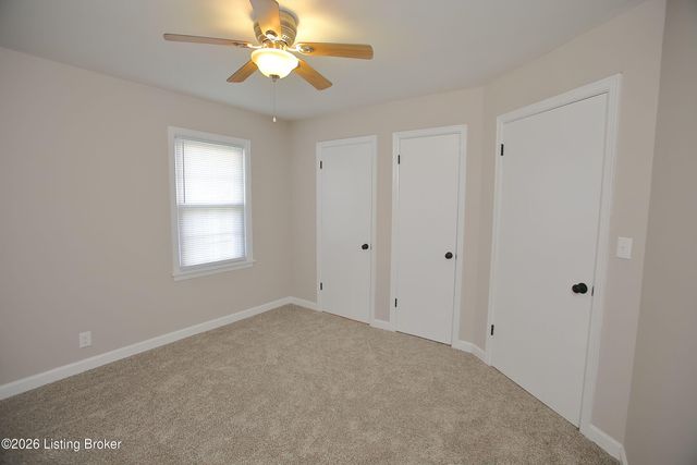 2905 Nepperhan Rd, Louisville, KY 40218