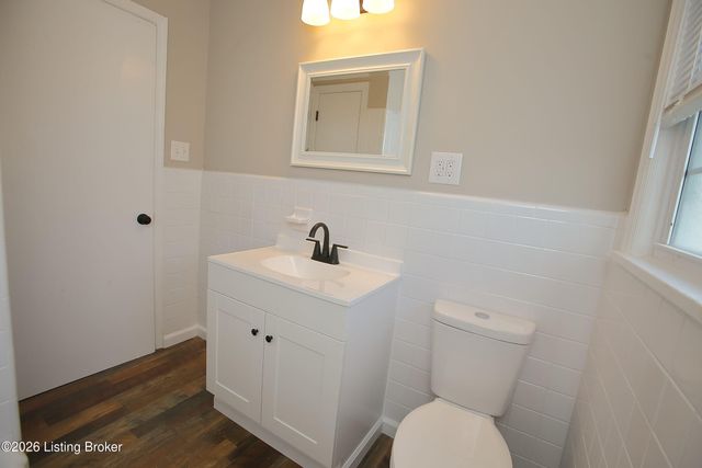 2905 Nepperhan Rd, Louisville, KY 40218