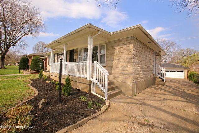 2905 Nepperhan Rd, Louisville, KY 40218