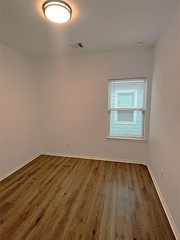 25606 Northpark Palm Drive, Porter, TX 77365