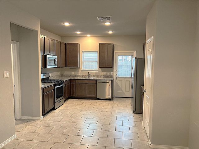 25606 Northpark Palm Drive, Porter, TX 77365