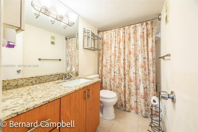 3940 Inverrary Boulevard 403A, Lauderhill, FL 33319