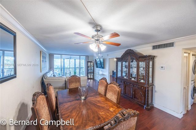 3940 Inverrary Boulevard 403A, Lauderhill, FL 33319
