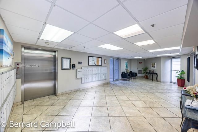 3940 Inverrary Boulevard 403A, Lauderhill, FL 33319