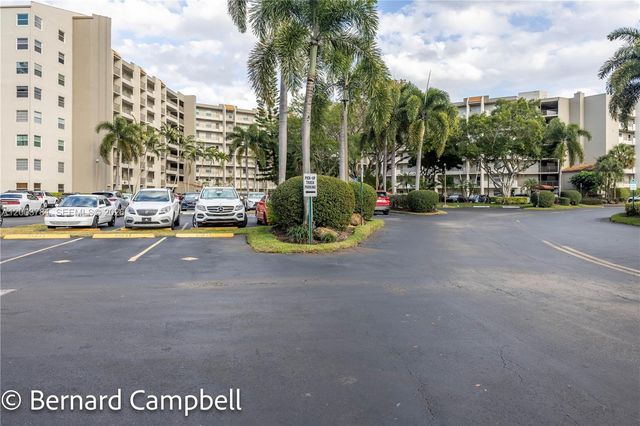 3940 Inverrary Boulevard 403A, Lauderhill, FL 33319