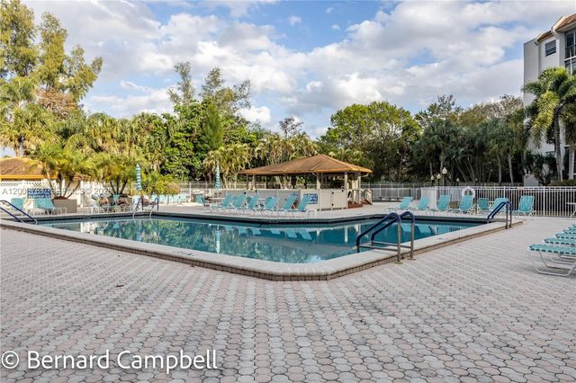 3940 Inverrary Boulevard 403A, Lauderhill, FL 33319