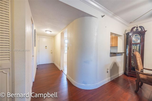 3940 Inverrary Boulevard 403A, Lauderhill, FL 33319