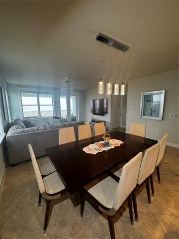 4221 Grassy Pointe Drive 301, Galveston, TX 77554