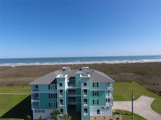 4221 Grassy Pointe Drive 301, Galveston, TX 77554