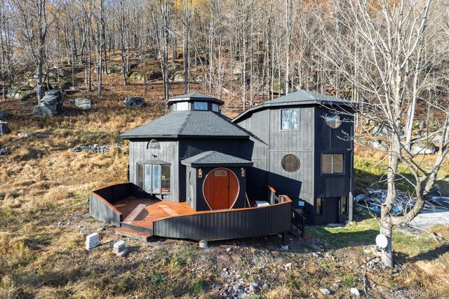 15 Deans Road, Grahamsville, NY 12458