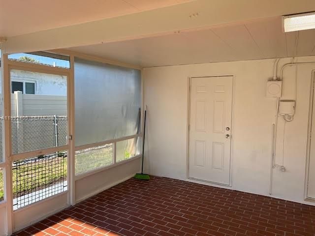 2820 SW 65th Ave, Miramar, FL 33023