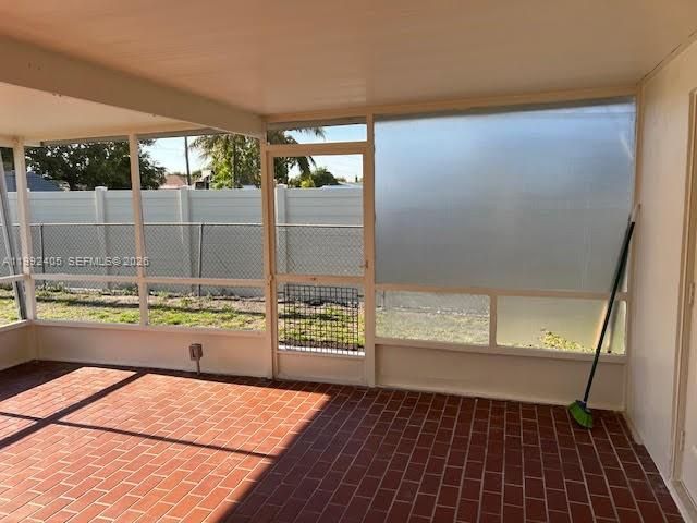 2820 SW 65th Ave, Miramar, FL 33023