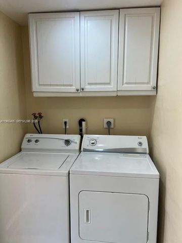 2820 SW 65th Ave, Miramar, FL 33023