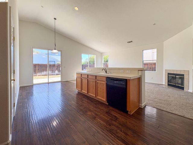 812 Boone Drive, Brentwood, CA 94513