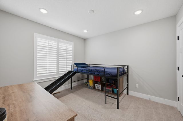 2327 S Chateau, Wichita, KS 67207