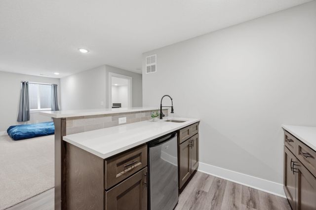 2327 S Chateau, Wichita, KS 67207