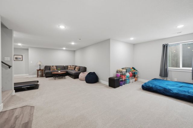 2327 S Chateau, Wichita, KS 67207