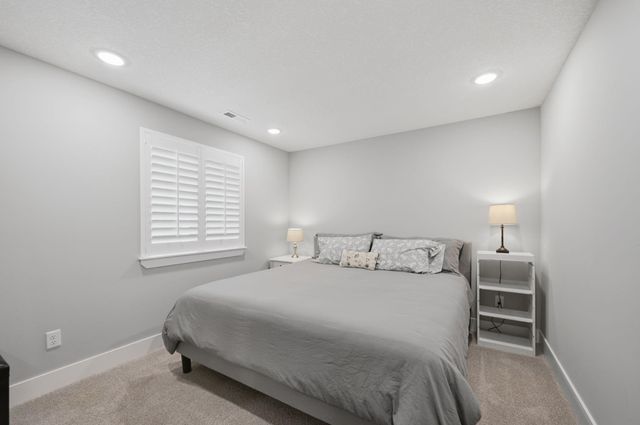 2327 S Chateau, Wichita, KS 67207
